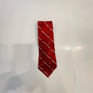 Red Diagonal Stripe Men's Tie with Geometric Motif -